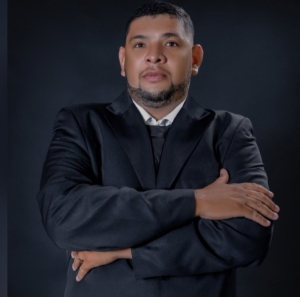 Corretor - Roberto Justino Santos Junior